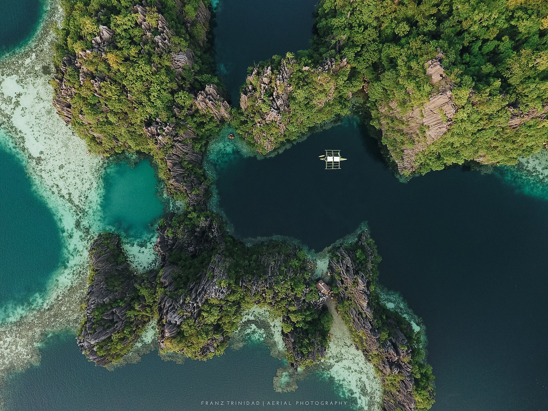 Kayangan Lake y Twin Lagoon en barco