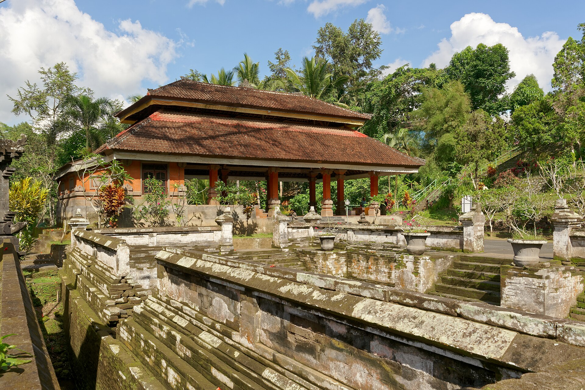 Ubud privado en español · Día 2: templos, cascadas y arte