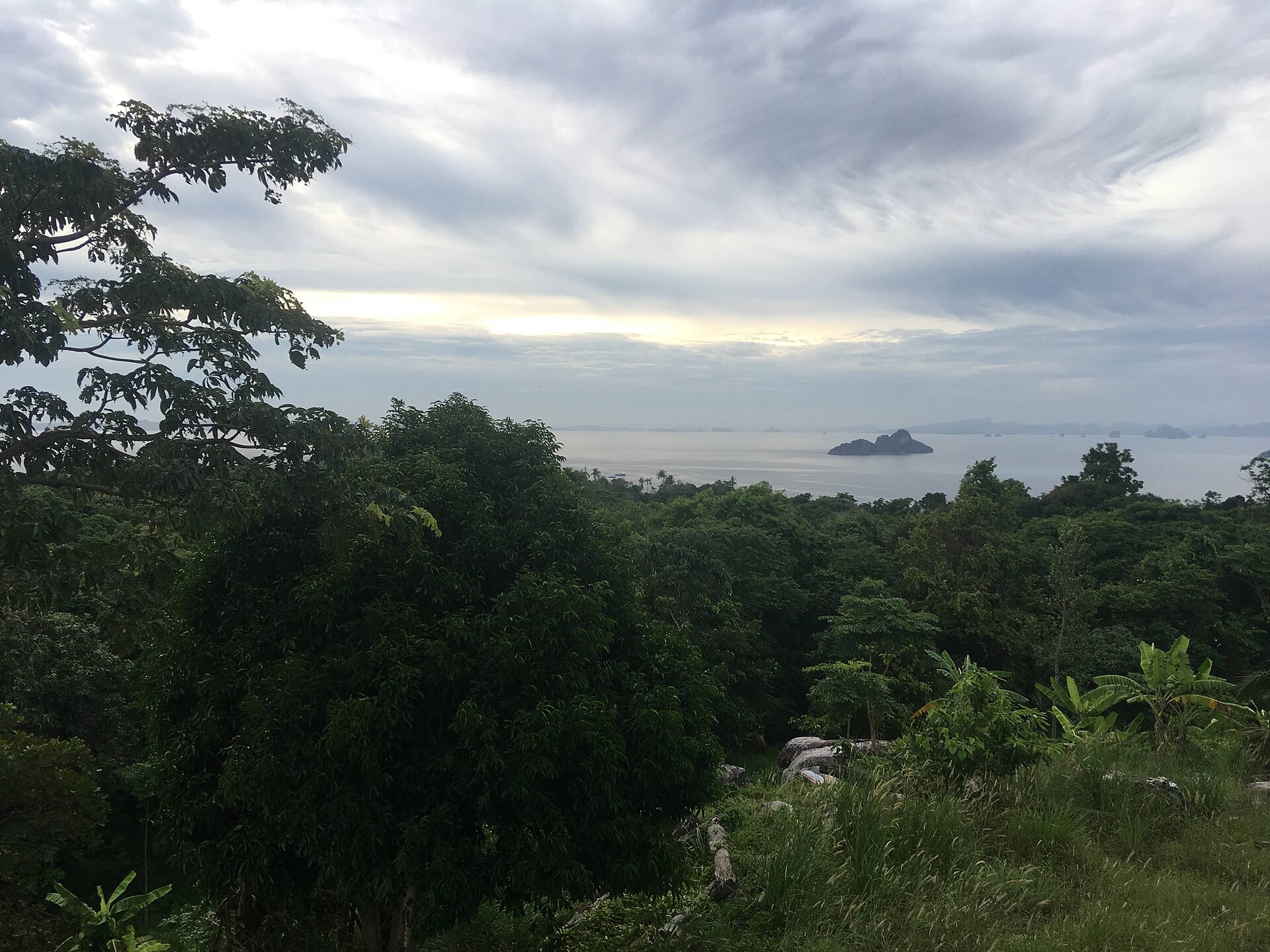 Phi Phi +2 días
