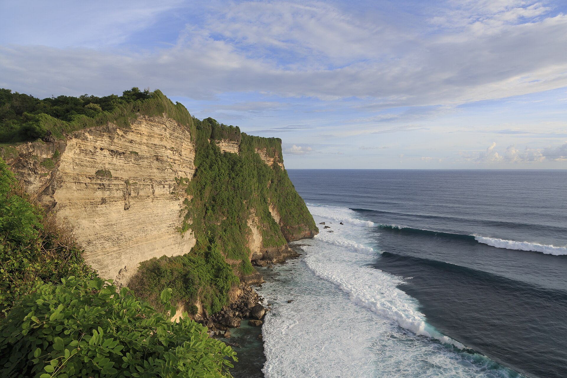 Templo de Uluwatu y danza Kecak al atardecer