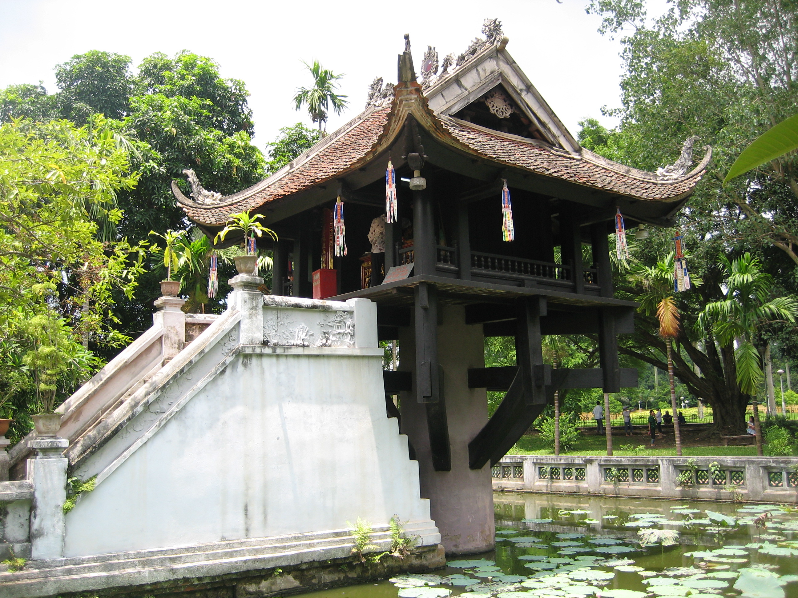 Mausoleo de Ho Chi Minh y Pagoda del Pilar Único